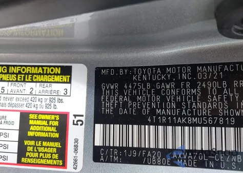 2021 Toyota Camry Le z USA, uszkodzony, nr VIN 4T1R11AK8MU567819